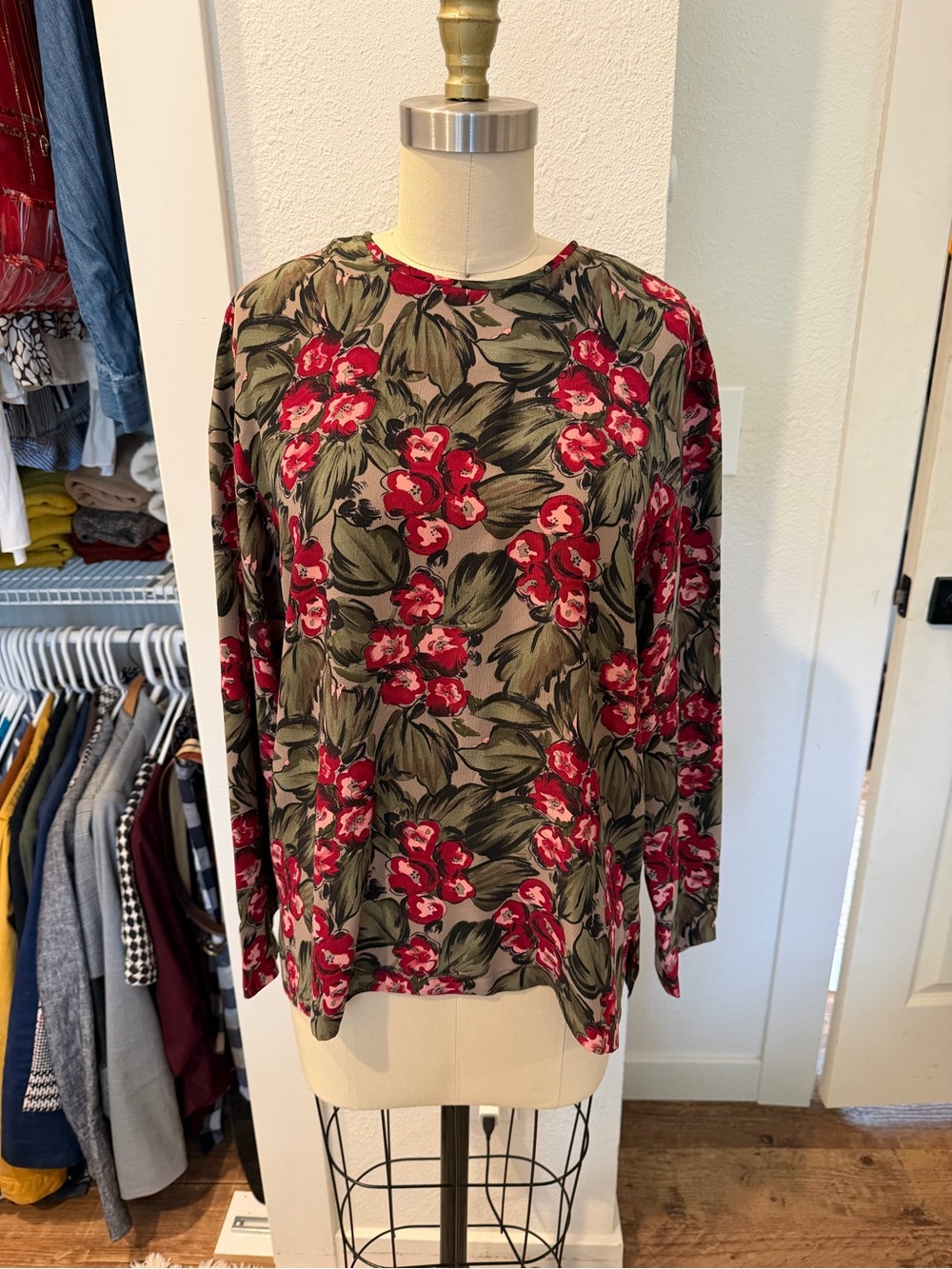 Floral Long-Sleeve Silk Blouse in Olive and Red